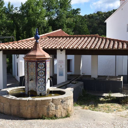 Fuente de los Tres Caños
