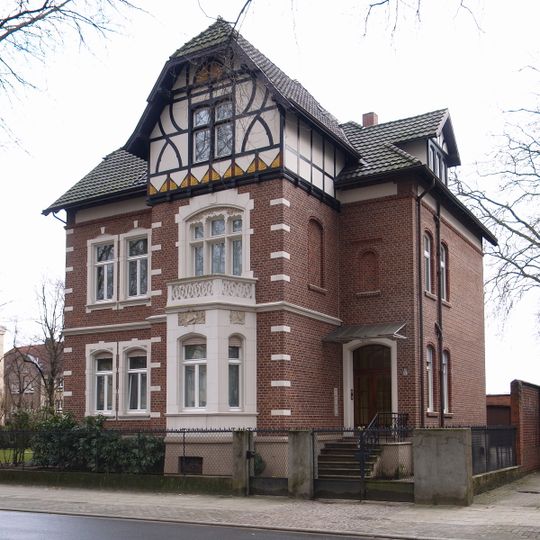 Villa, Luisenstraße 30