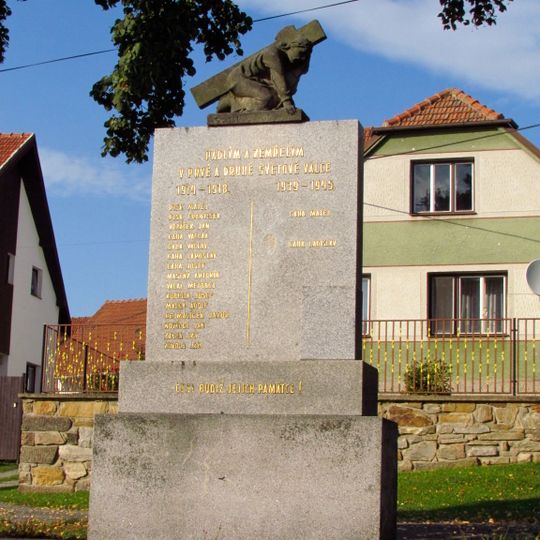 Památník obětem 1. a 2. sv. války v Radošově