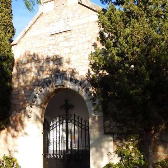 Cemetery and Via Crucis of Massarrojos