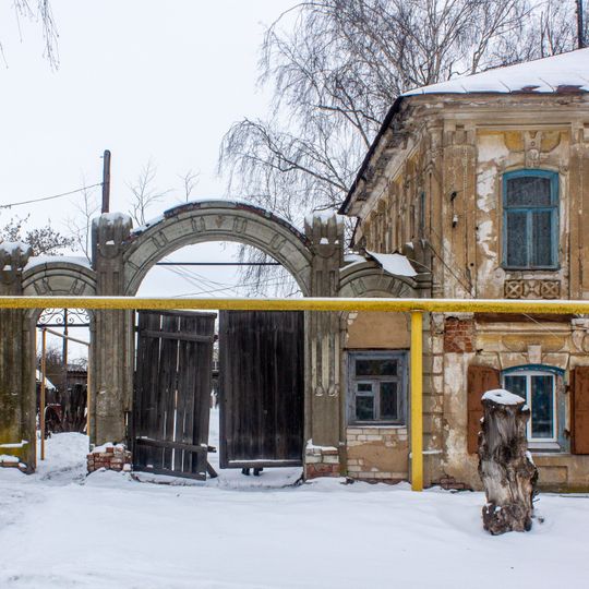 Кирпичные ворота