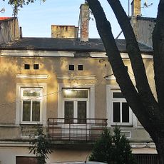 Kamienica z oficyną, Wieluńska 22