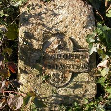 Milestone, Sherborne, 50M E of Court House dairy Farm