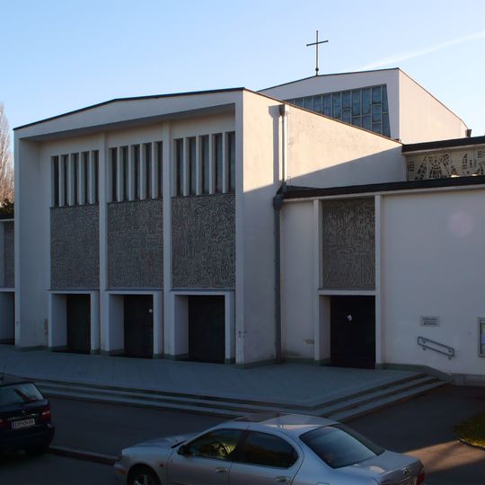 Pfarrkirche Maria Königin