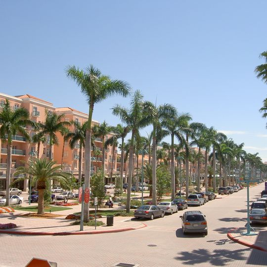 Mizner Park
