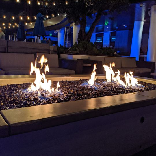 FLOAT Rooftop Lounge