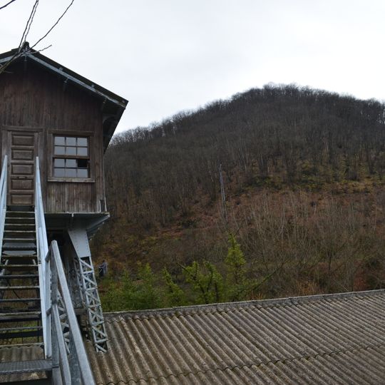 Torre de extracción del pozo Espinos