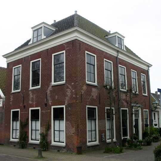 Bruggestraat 1, Leiderdorp