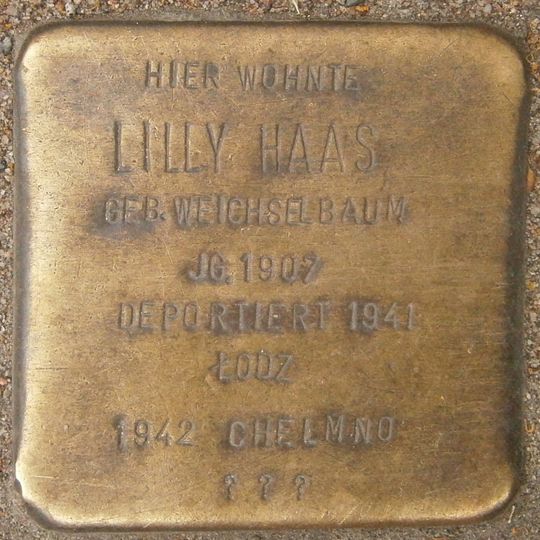 Stolperstein en memoria de Lilly Haas