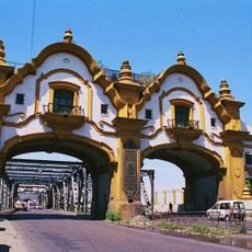 Alsina Bridge