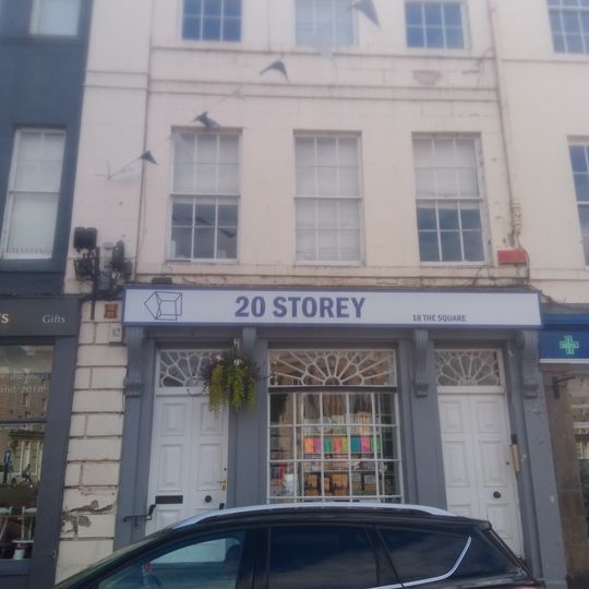 Kelso, 18, 19 The Square