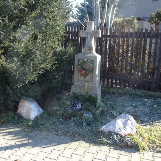Kříž v ulici K Safině v Hrnčířích