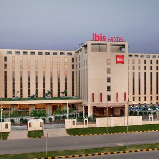 Ibis New Delhi Aerocity