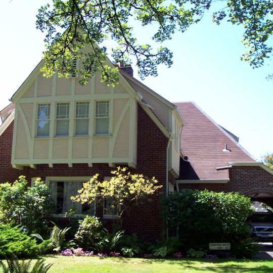 Casa J. Leo Fairbanks