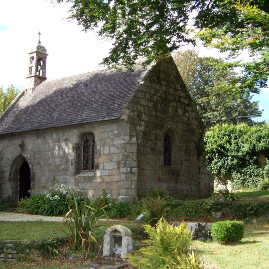 Chapelle Saint-Pierre de Lossulien