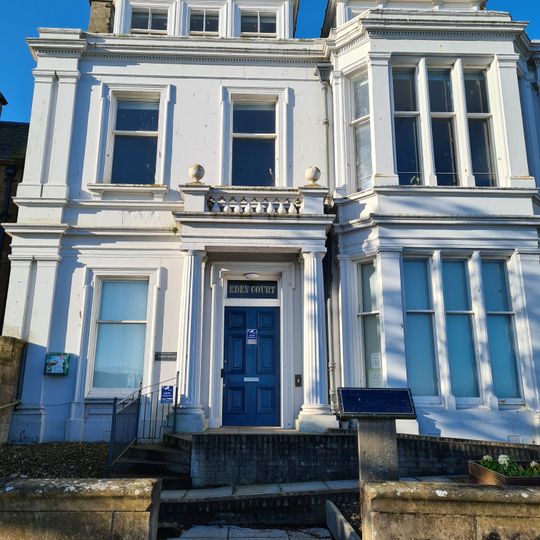 St Andrews, The Scores, 6 Gillespie Terrace