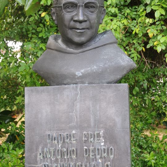 Busto de Antonio Pedro d'Anunciação