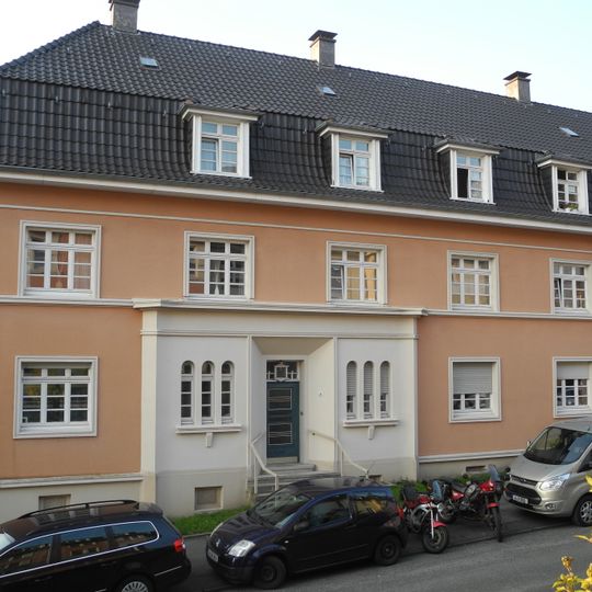 Roeberstraße 9