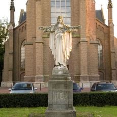 Statue of Sacred Heart of Jesus Christ