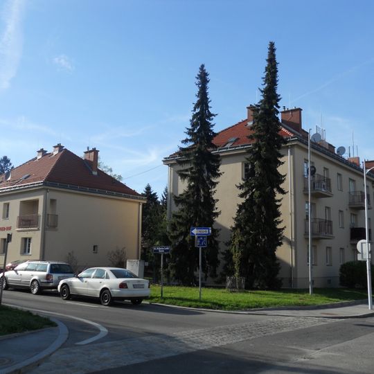 Kommunaler Wohnbau, Eduard-Schlesinger-Hof
