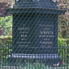 Dibbets cenotaph