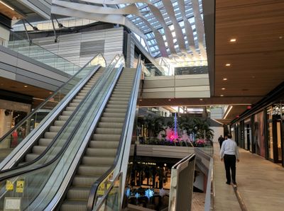 Interior 0