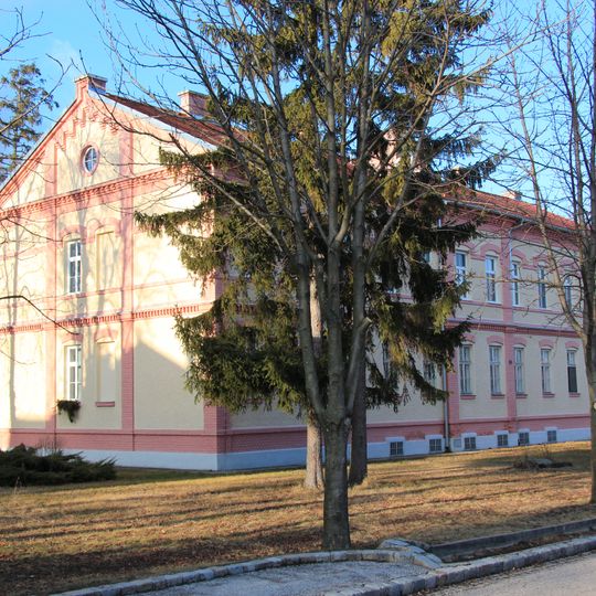 Wohnhaus, ehem. Bürogebäude