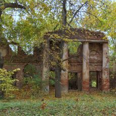 Флигель с портиком (Выбити)