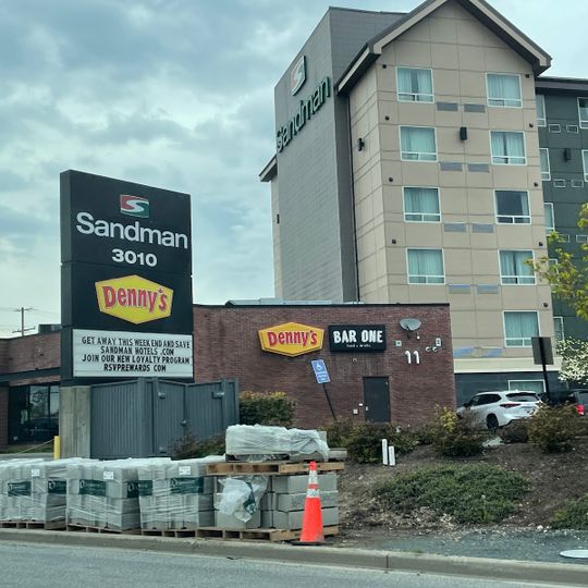 Denny's Restaurant