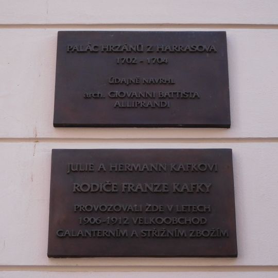 Pamětní deska Julie a Hermanna Kafkových v Celetné ulici v Praze