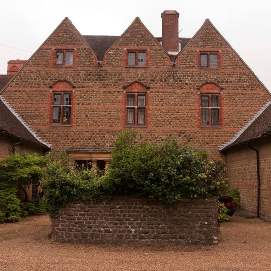 Tigbourne Court