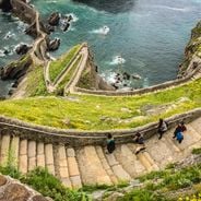 Le isole di Spagna: 30 destinazioni tra il Mediterraneo e l'Atlantico