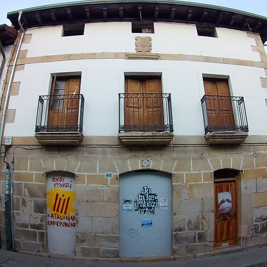 Casa Andra Mari 19