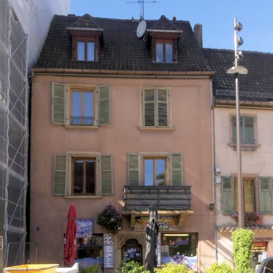 Maison au 1, place de l'Église à Ensisheim