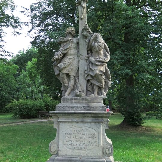 Sousoší svatých Jana a Pavla