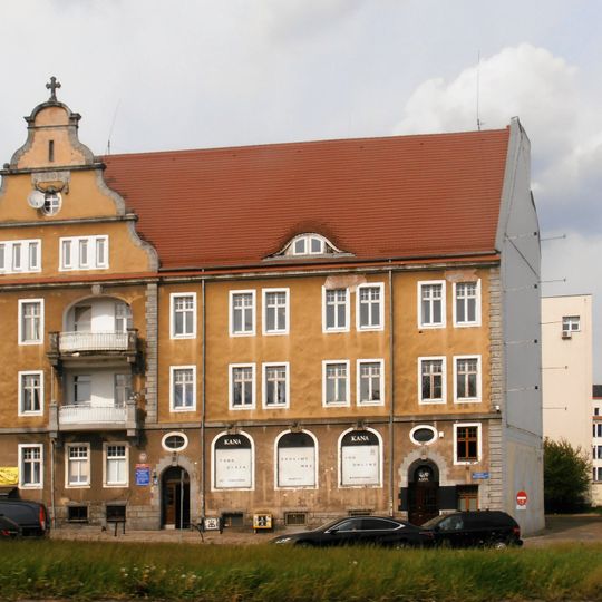 Kamienica przy pl. Świętych Piotra i Pawła 4-5 w Szczecinie