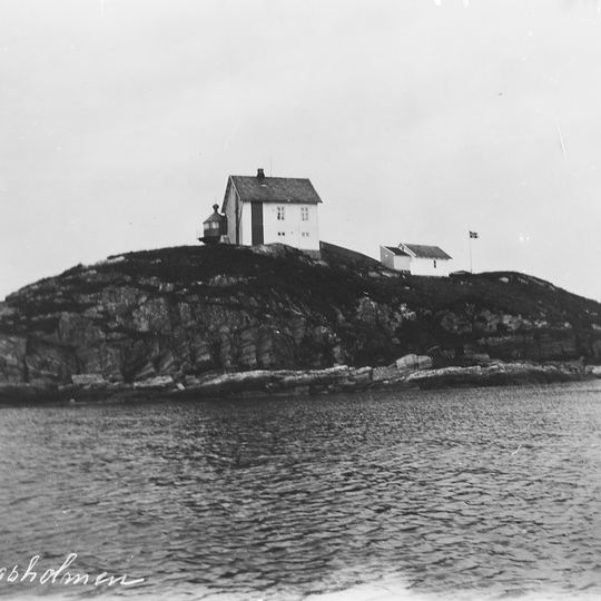 Haugsholmen Lighthouse