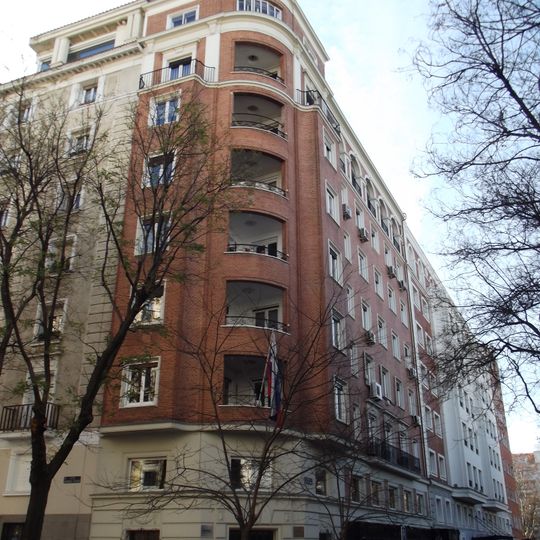 Viviendas para D. Ramón Pardo Urdapilleta