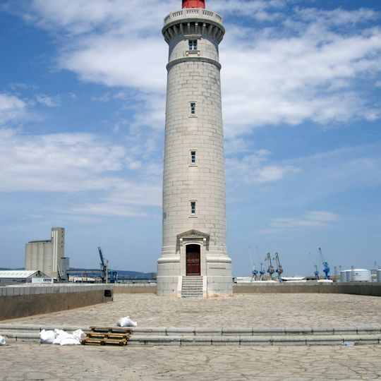 Môle Saint Louis Lighthouse