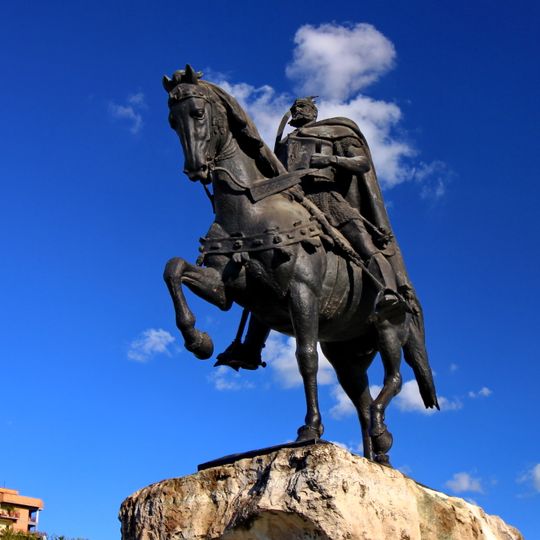 Monumento a Skanderbeg