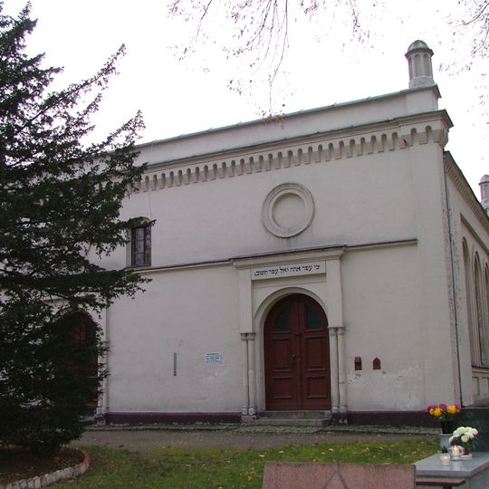 Kostnica z salą modlitewną, Wrocławska 106 w Legnicy