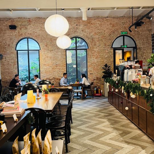 The Running Bean Hồ Tùng Mậu