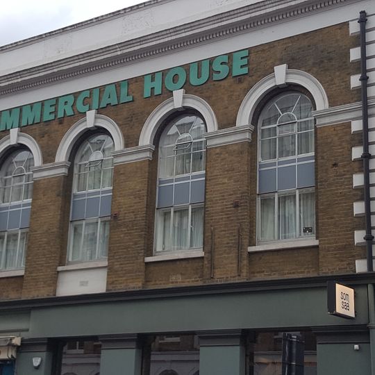 43A, Commercial Street E1