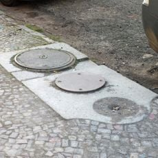 Handschwengelpumpe Clara-Wieck-Straße