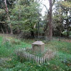 Kříž nad hájovnou u Svojšína