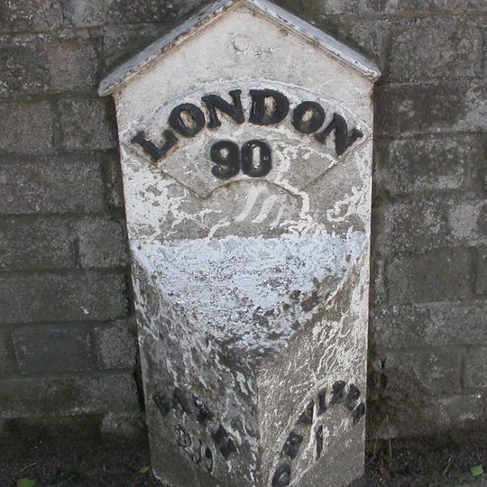 Milepost, Bath Road, by "Fairmile", W of Dunkirk Hill