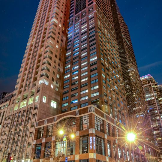 Omni Chicago Hotel