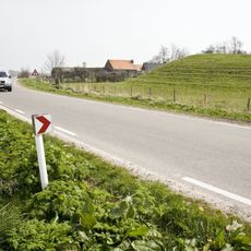 Terrein waarin een vluchtberg/kasteelberg