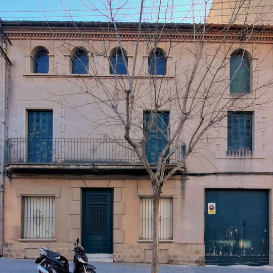Building in carrer Pi i Margall, 38