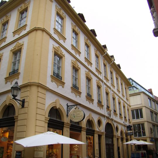 Barocker Wohn- und Geschäftsblock